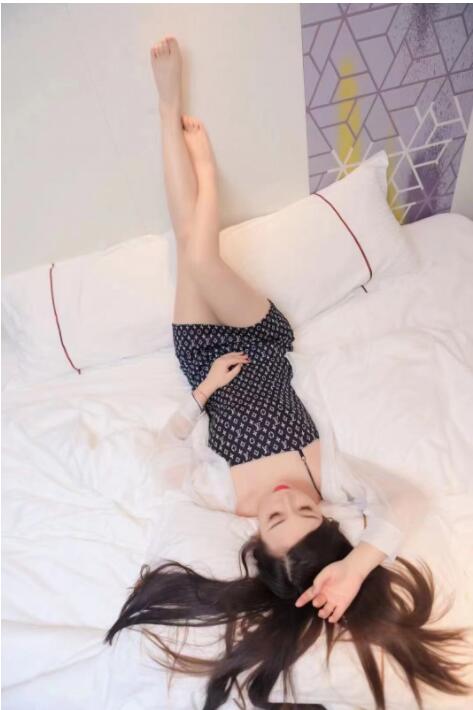 梅花园妹子